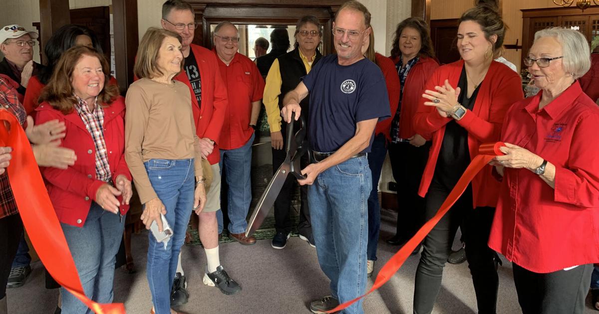 Panola County chamber hosts Seaman Appliance ribbon cutting | News