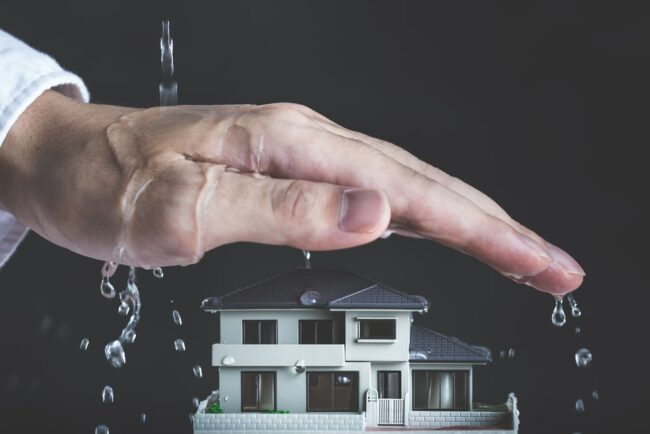 Solved! Does Homeowners Insurance Cover Water Damage From Rain?