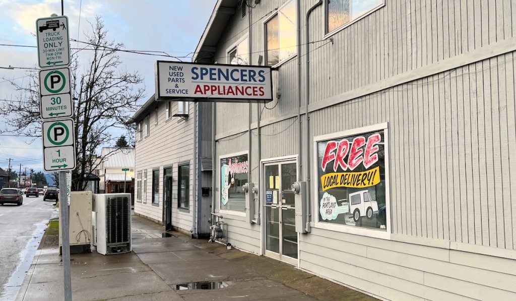 Spencers Appliances Closing after 4 Decades – Montavilla News