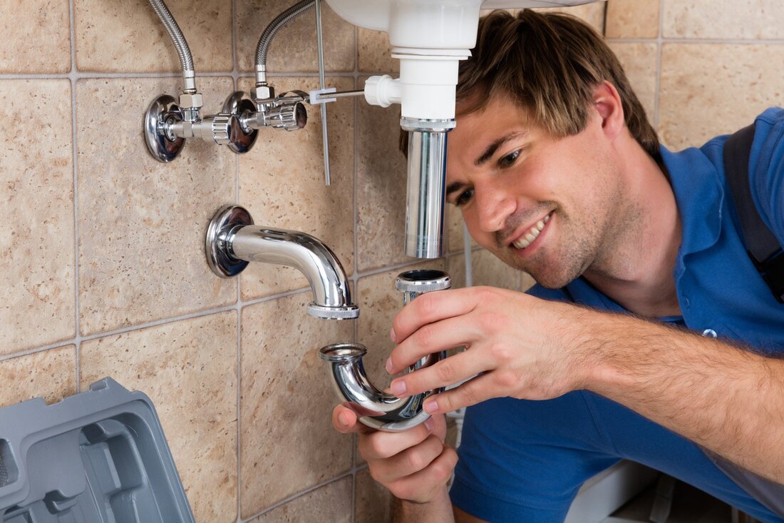 Finding the Right Plumbing Contractor: A Comprehensive Guide