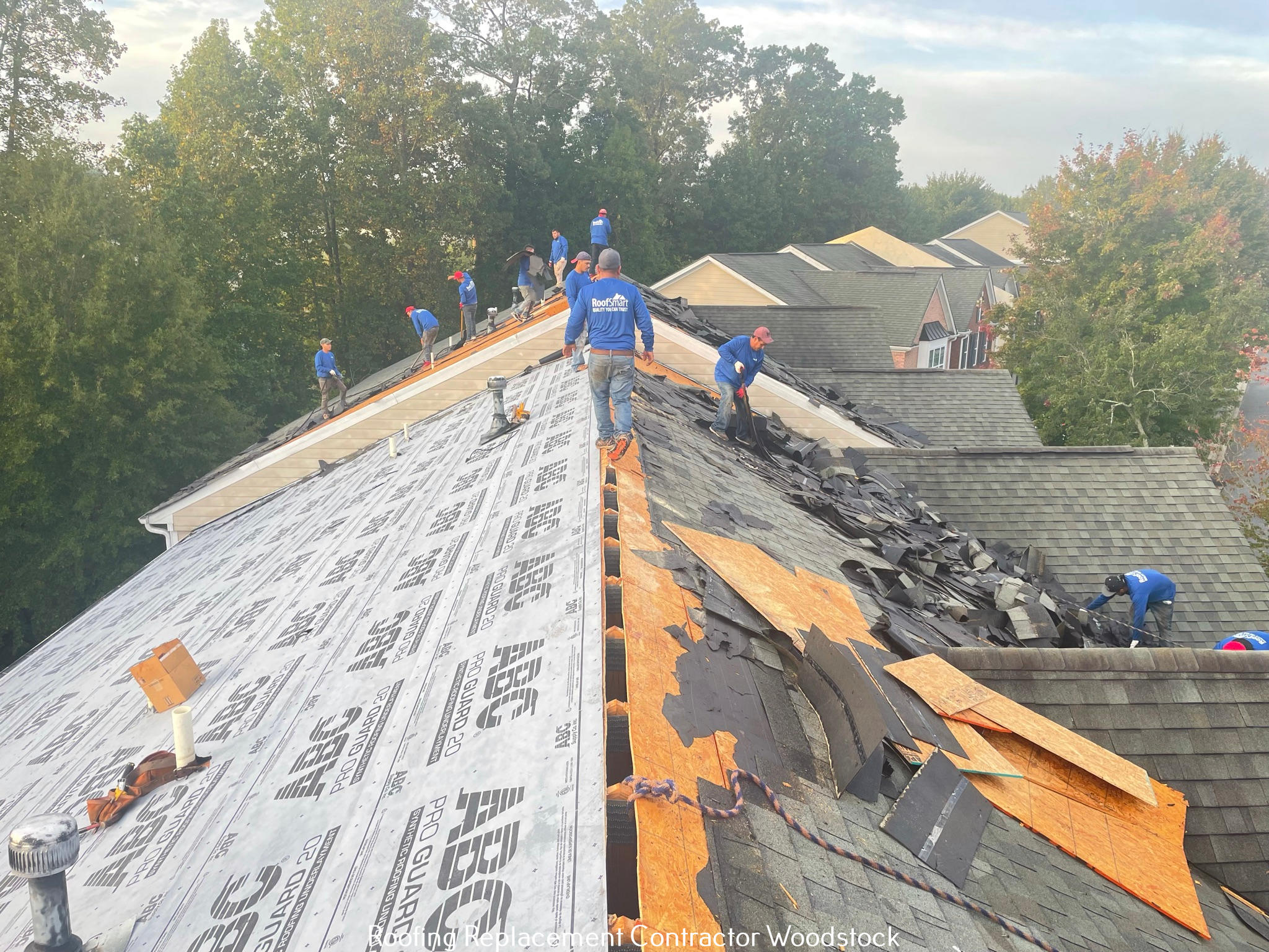 RoofSmart Explains How Their Roofing Replacement Services Meet Industry Standards